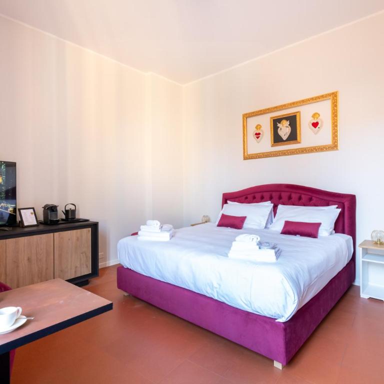 Aldrovandi suite and rooms with private garden - Camera King Standard - 5