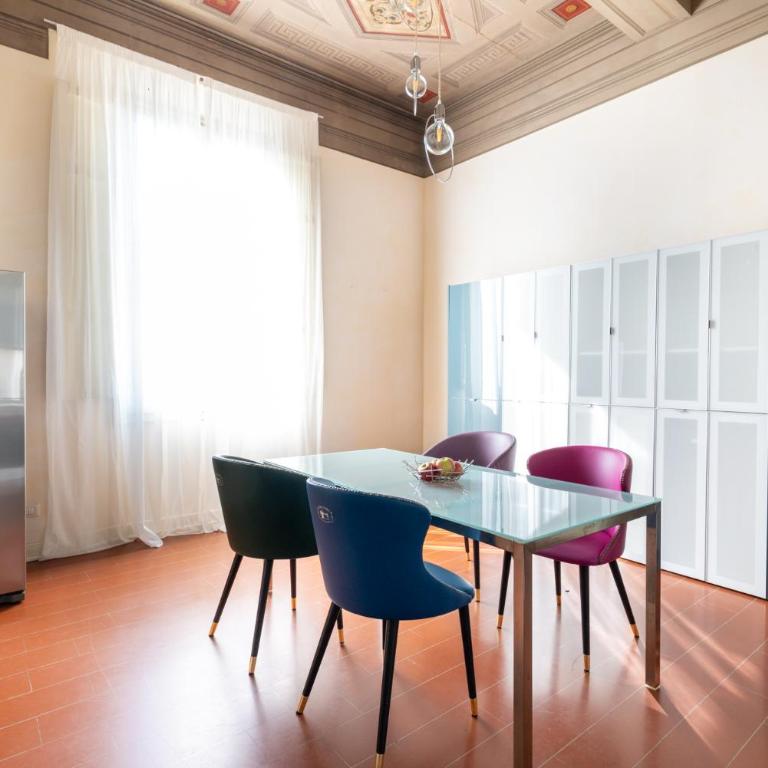 Aldrovandi suite and rooms with private garden - Camera King Superior - 6