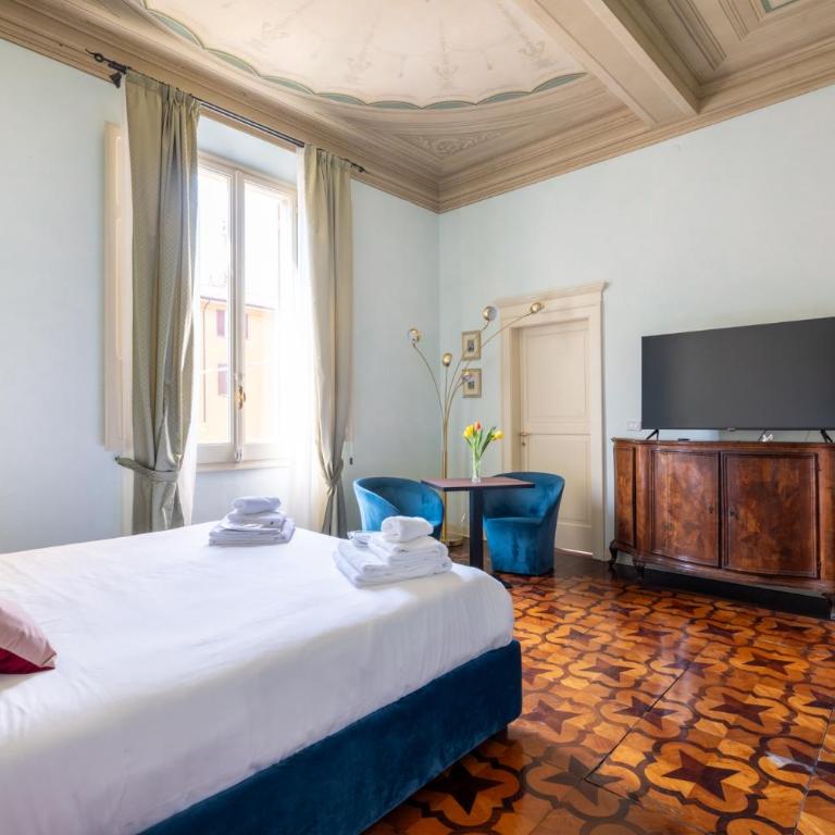 Aldrovandi suite and rooms with private garden - Camera King Superior - 8