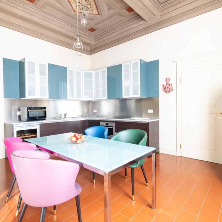 Aldrovandi suite and rooms with private garden - Camera King Superior - 10