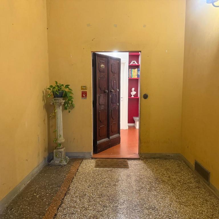 Aldrovandi suite and rooms with private garden - Camera King Superior - 22