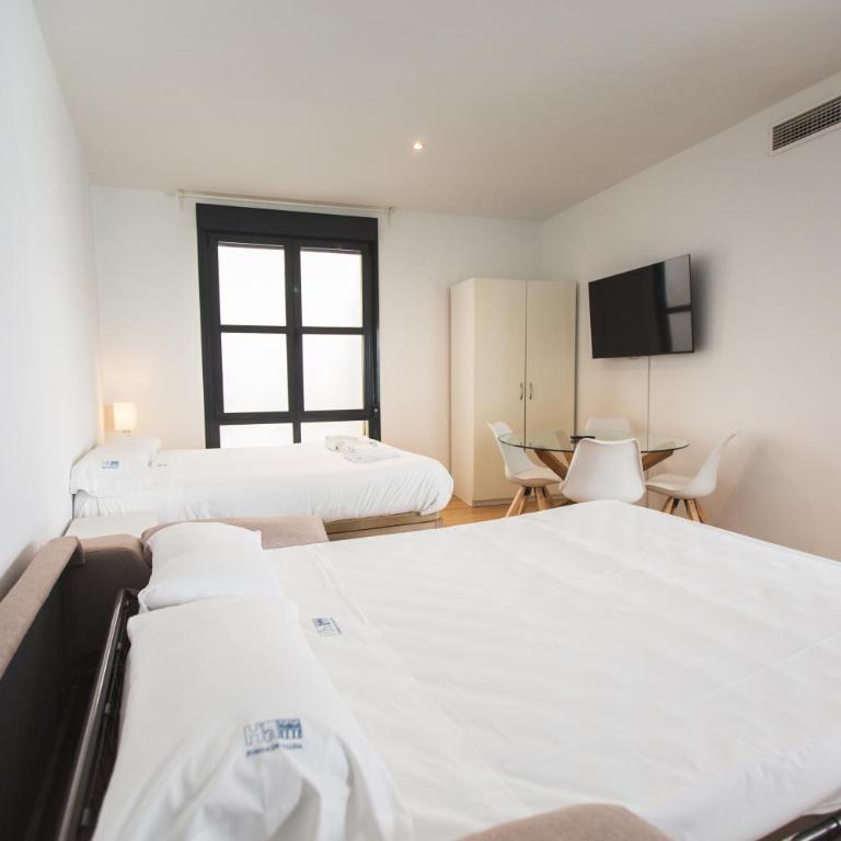 Apartamentos Centro Cordoba by MiRa - Studio - Ground Floor with Patio - 4