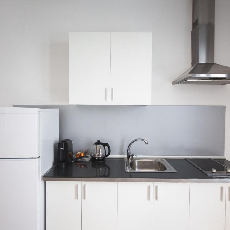 Apartamentos Centro Cordoba by MiRa - Studio - Ground Floor with Patio - 7
