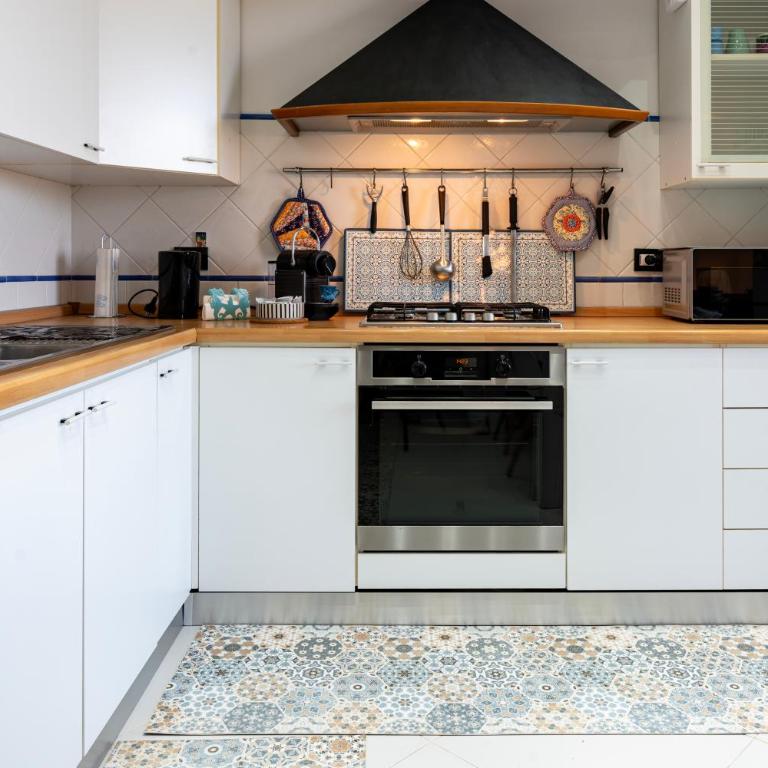 LUXURY APARTAMENT VISTA MARE garage e posto auto - Two-Bedroom Apartment - 2