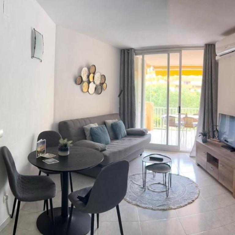 Central Calpe, 4min walk to the beach - Two-Bedroom Apartment - 3