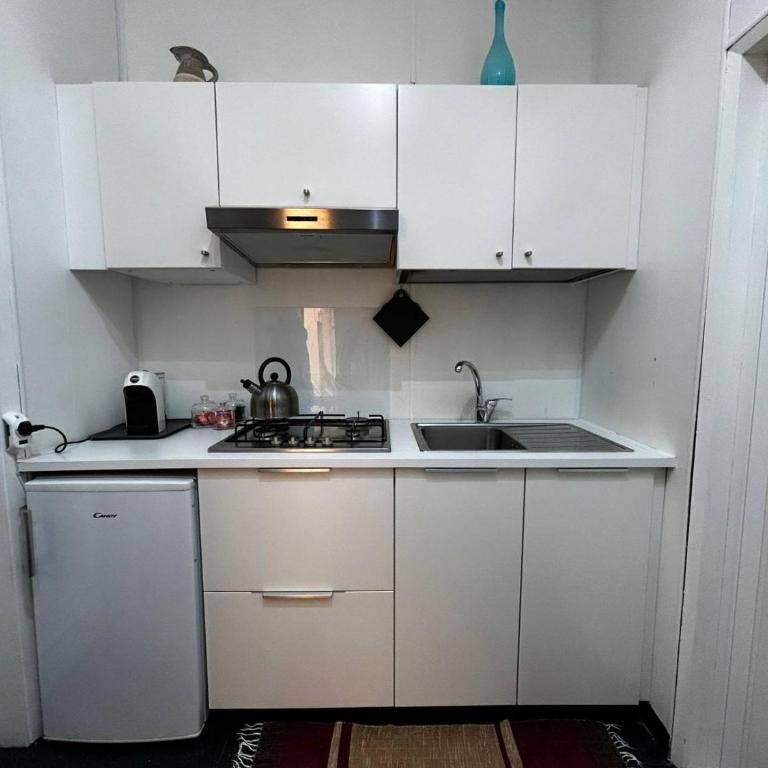 Casa Garibaldi - Appartamento con 1 Camera da Letto con Balcone e Vista Città - 8