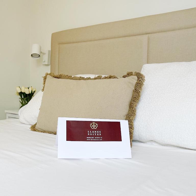 Llanes Suites - Deluxe One-Bedroom Apartment with Harbor View - 22