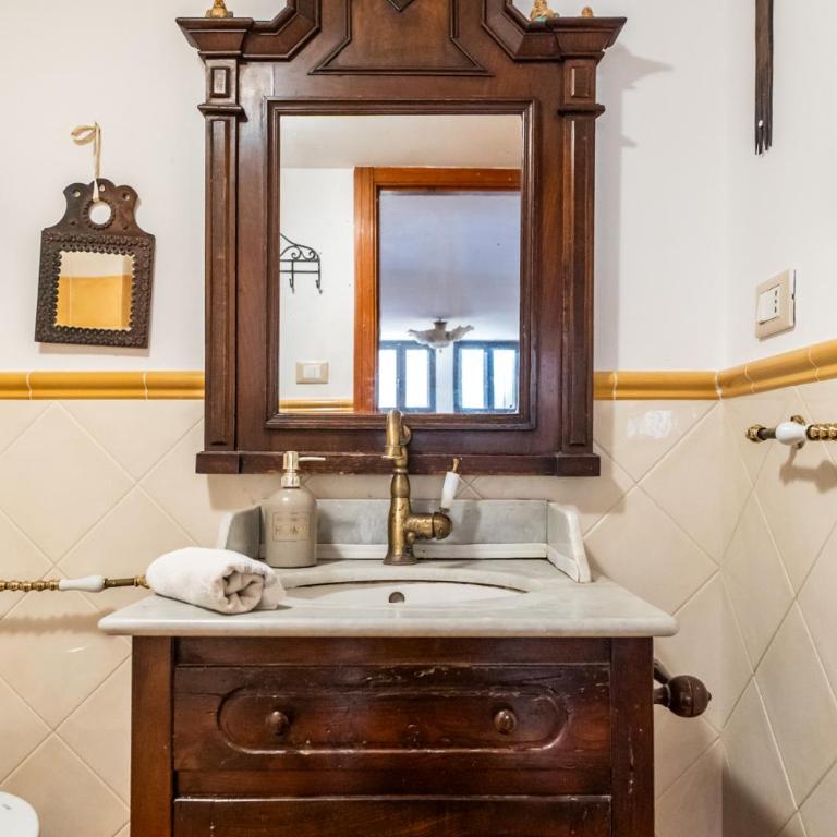 Villa a pochi passi dal mare - Appartamento con 2 Camere da Letto e Vista Giardino - 20