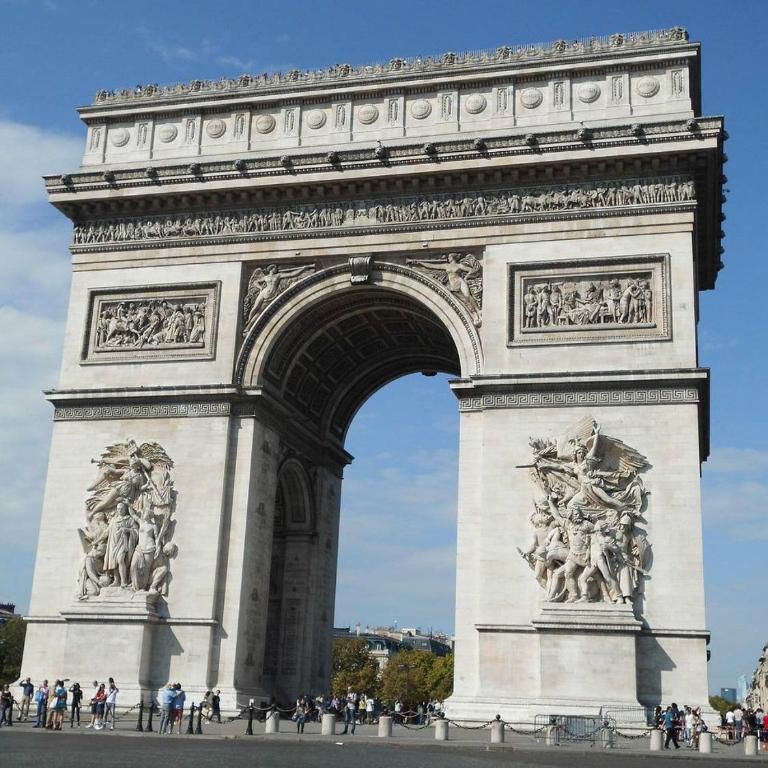 CHAMPS ELYSEES - ARC DE TRIOMPHE - Appartamento - 2