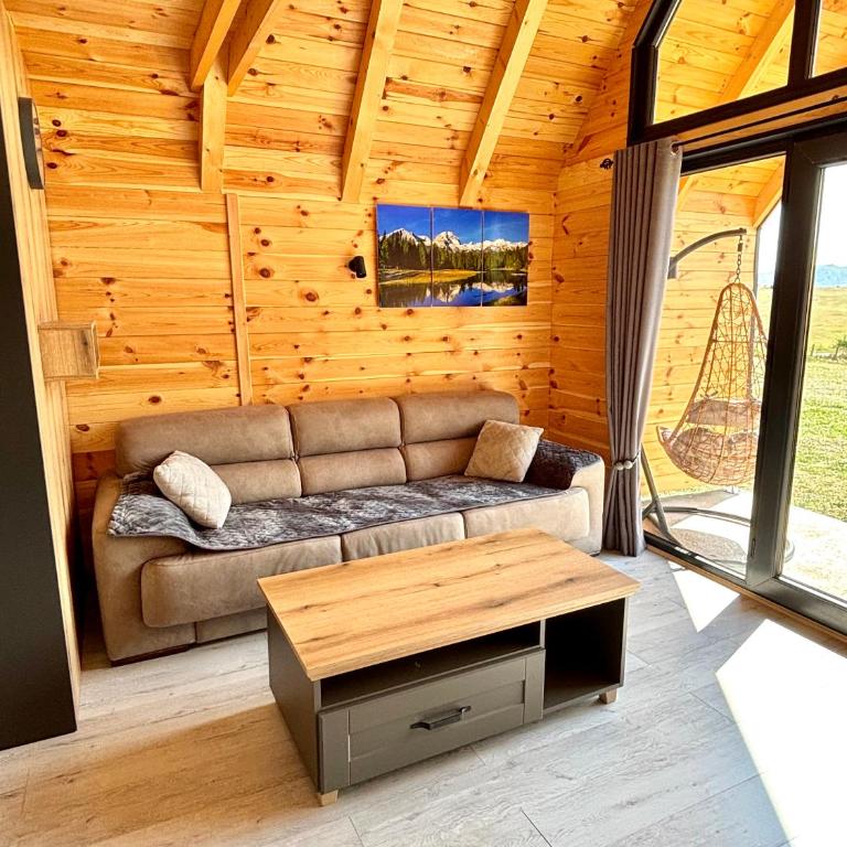 Eternum Glamping - Two-Bedroom House - 21