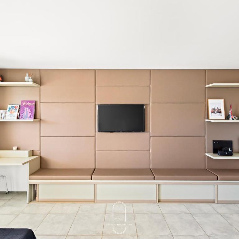 Au bout de la rue la Mer- T3 Jardin Piscine PARKING WIFI BY HC - Appartement 2 Chambres - 23