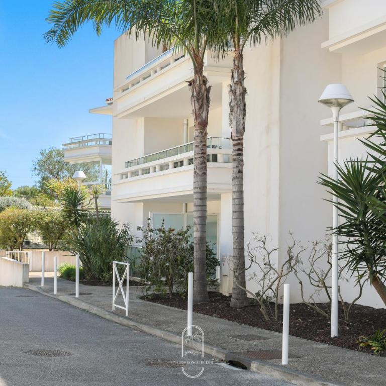 Au bout de la rue la Mer- T3 Jardin Piscine PARKING WIFI BY HC - Appartement 2 Chambres - 25