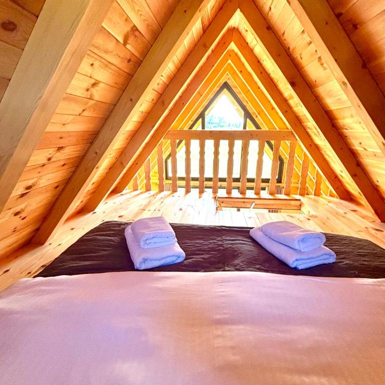 Eternum Glamping - Two-Bedroom House - 17