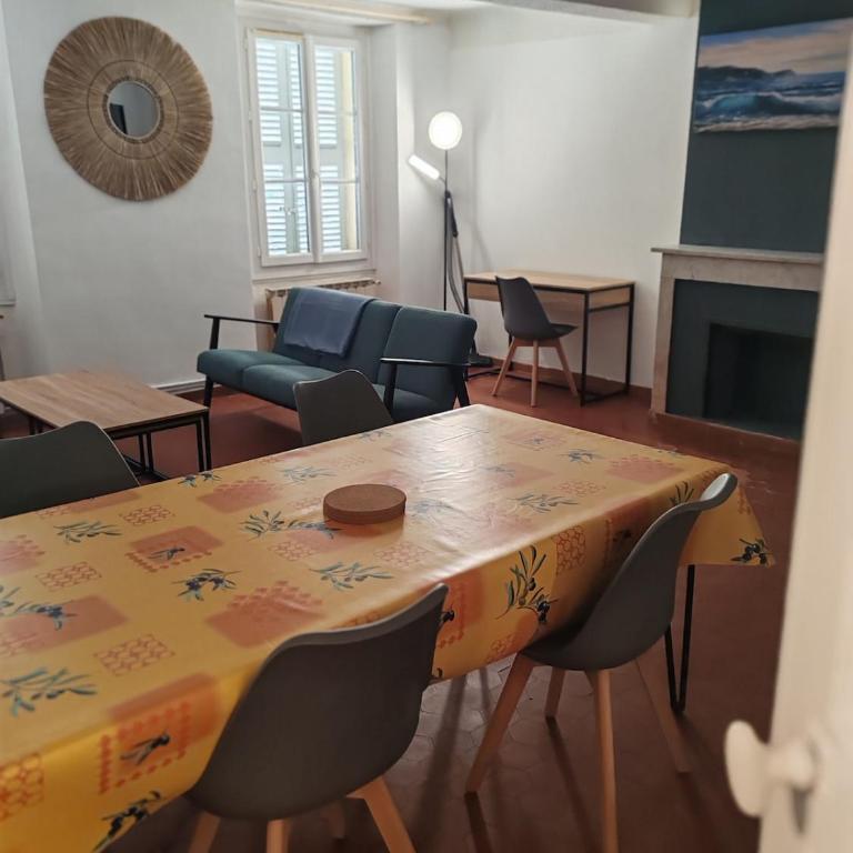 Spacieux appartement provençal - Mourillon - Beach 7 min à pieds - Appartement 2 Chambres - 15