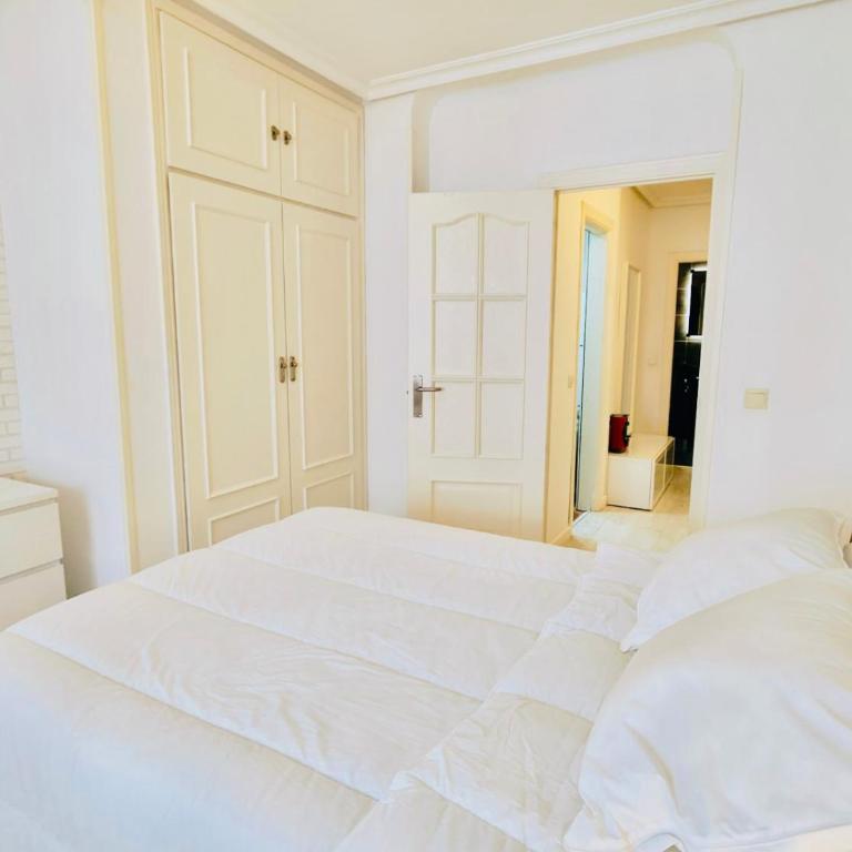 En PLENO CENTRO - Especial para GRUPOS o FAMILIAS - GRAN VÍA - CALLAO - SOL - PLAZA ESPAÑA - Apartamento de 3 dormitorios - 19