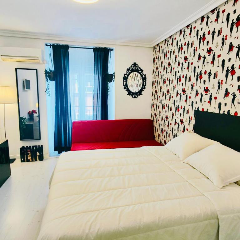 En PLENO CENTRO - Especial para GRUPOS o FAMILIAS - GRAN VÍA - CALLAO - SOL - PLAZA ESPAÑA - Apartamento de 3 dormitorios - 30