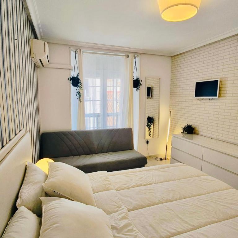 En PLENO CENTRO - Especial para GRUPOS o FAMILIAS - GRAN VÍA - CALLAO - SOL - PLAZA ESPAÑA - Apartamento de 3 dormitorios - 39