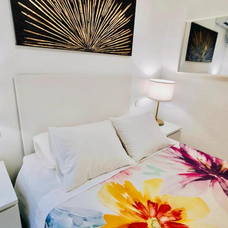 En PLENO CENTRO - Especial para GRUPOS o FAMILIAS - GRAN VÍA - CALLAO - SOL - PLAZA ESPAÑA - Apartamento de 3 dormitorios - 49
