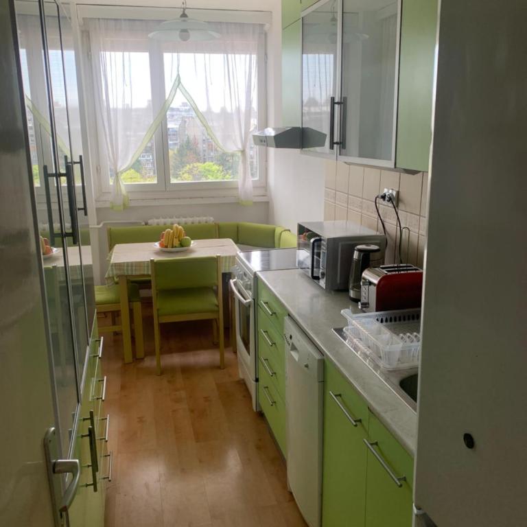 Comfort & Style Panoramic Urban Retreat 2 - One-Bedroom Apartment - 16