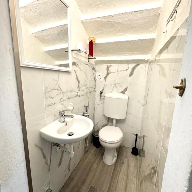 Accommodation near the airport - Casa con 2 Camere da Letto - 29