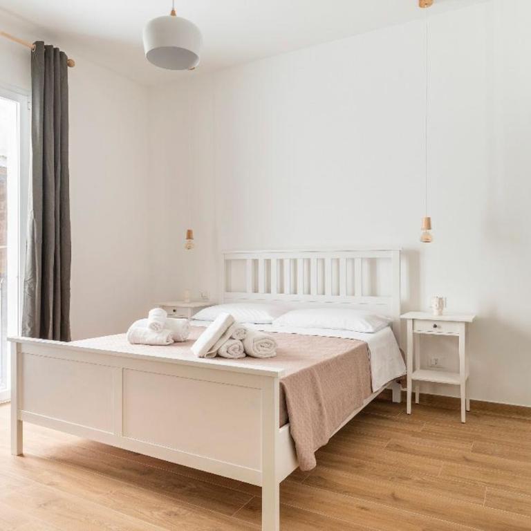 MGrooms - Double Room with Private Bathroom - 2