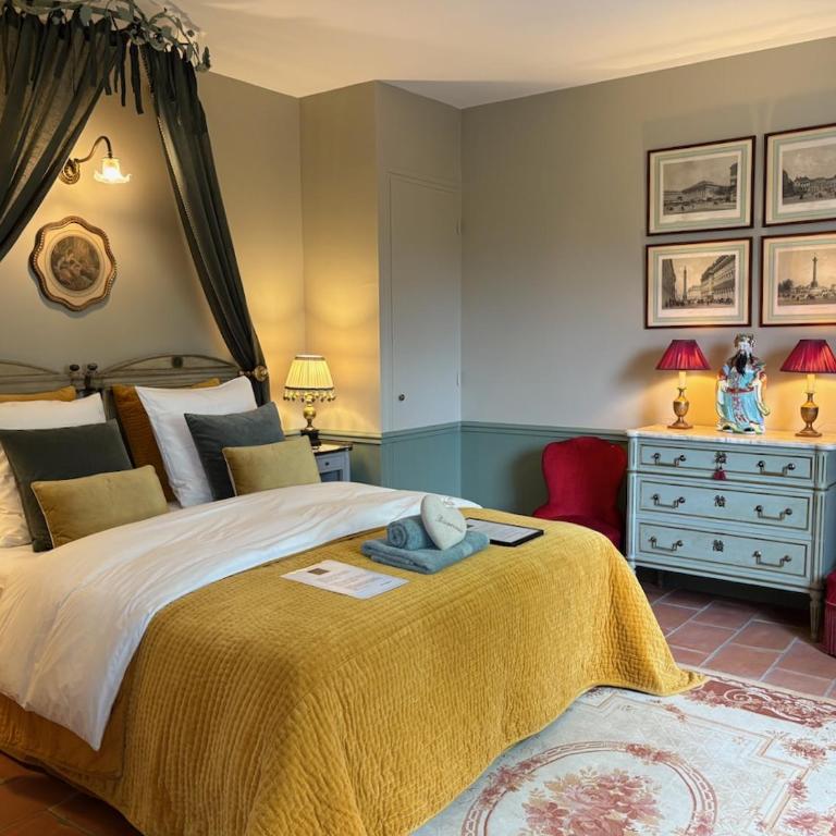 Les Aurochs - Chambre Lit King-Size - Vue sur Montagne - 9