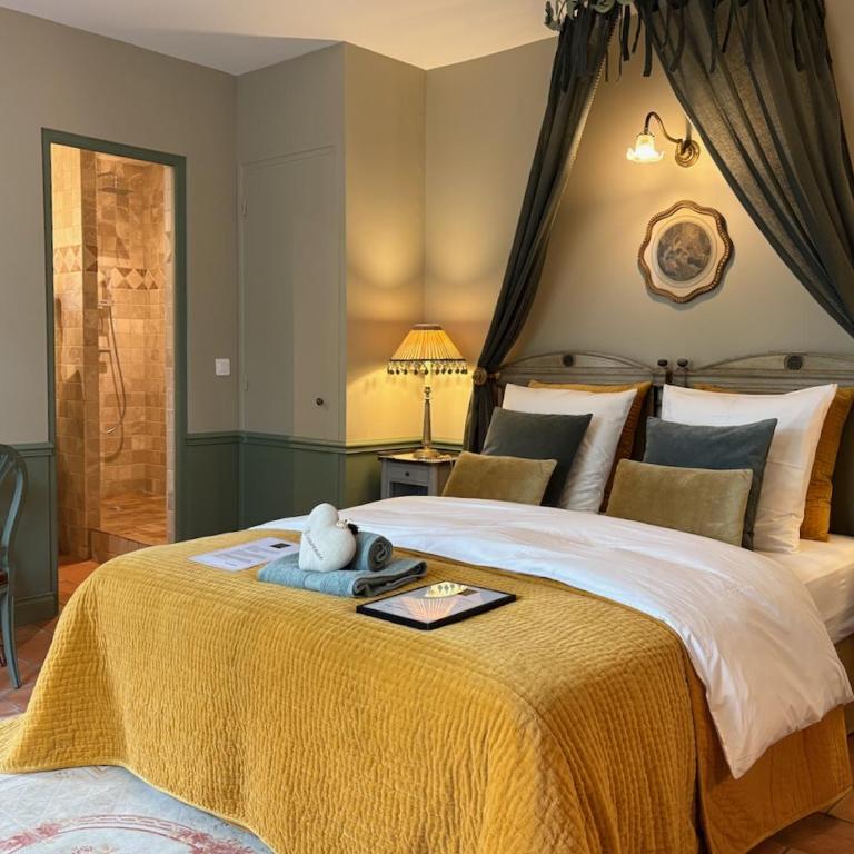 Les Aurochs - Chambre Lit King-Size - Vue sur Montagne - 12