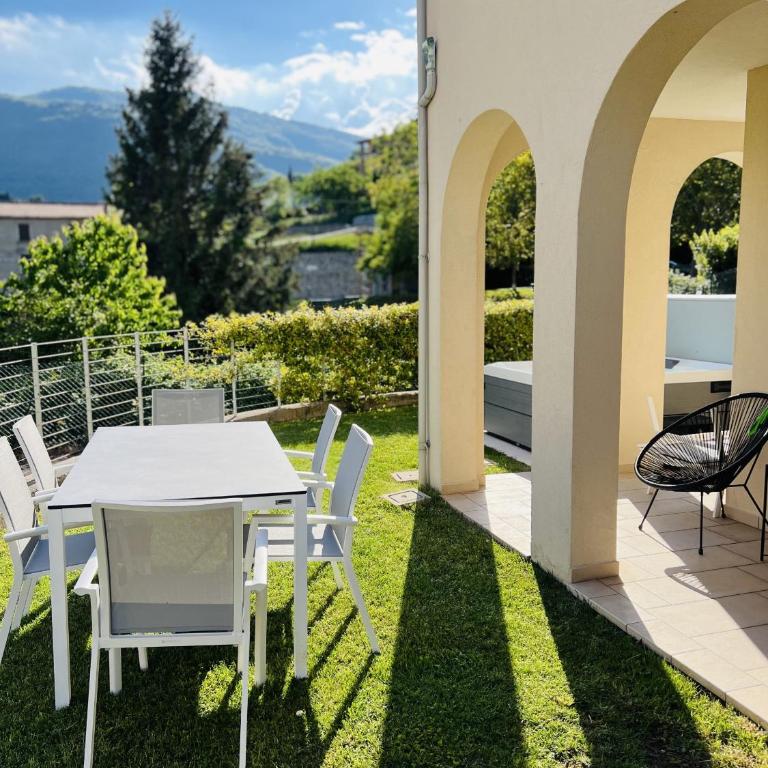Residence La Villa - Nobile - Appartamento con 2 Camere da Letto - 1