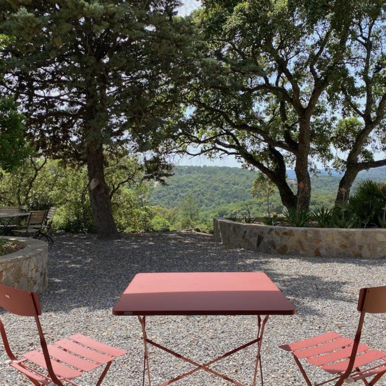 Les Aurochs - Chambre Lit King-Size - Vue sur Montagne - 9
