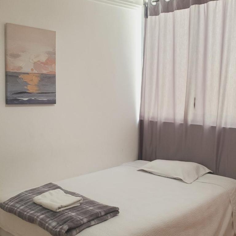 Bello Horizonte, Dep grande con parqueadero - Apartamento - 4