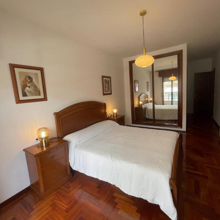 Amplio apartamento a pie de playa y zona recreativa Rua Carburos 2 - Apartment - 15