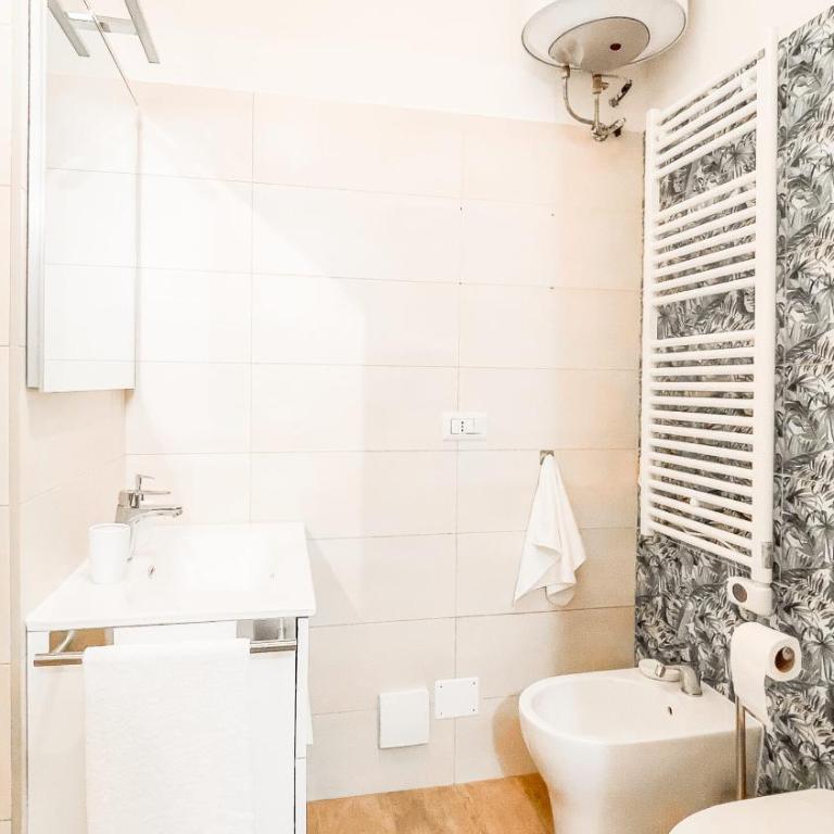 Dimora Fiore Guest House - Two-Bedroom House - 3