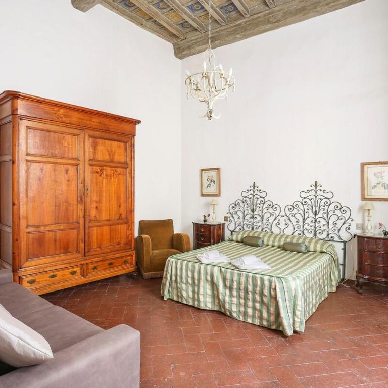 Santa Croce - One-Bedroom Apartment - 12