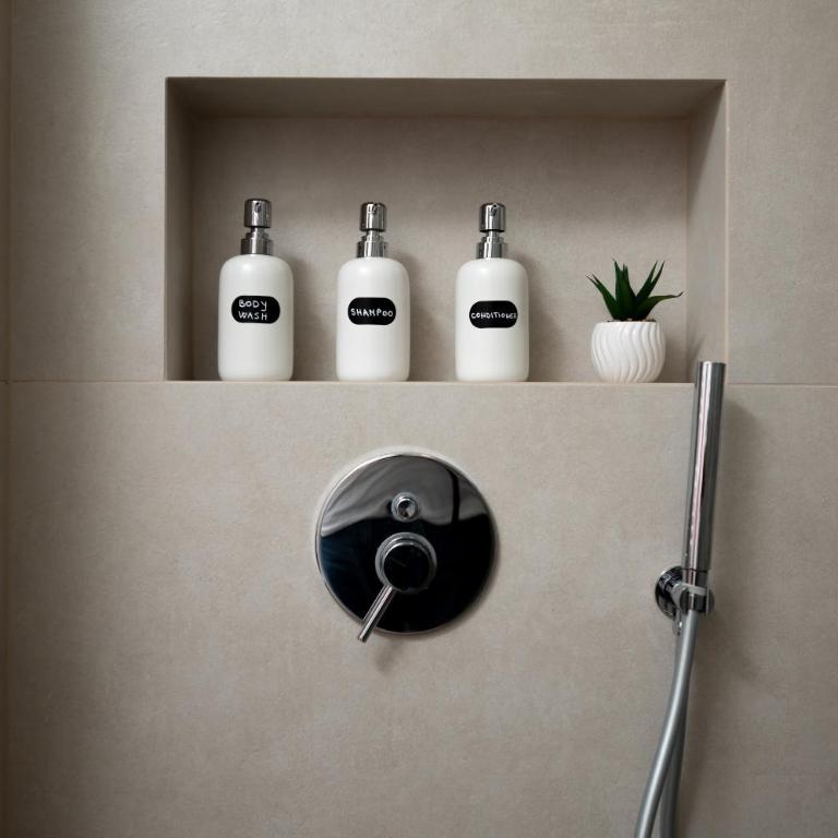 Guest Apartment by Manga - One-Bedroom Apartment - 34