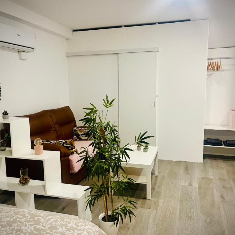 Luxury Carihuela Beach - Three-Bedroom Apartment - 45
