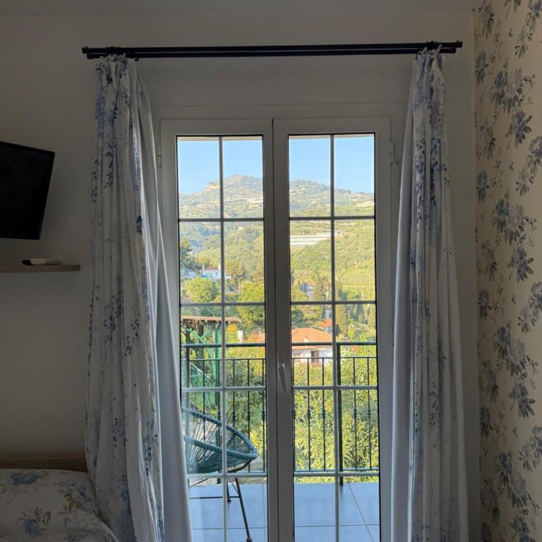 Agriturismo Un Mare di Fiori - Camera Doppia con Letti Singoli - 5