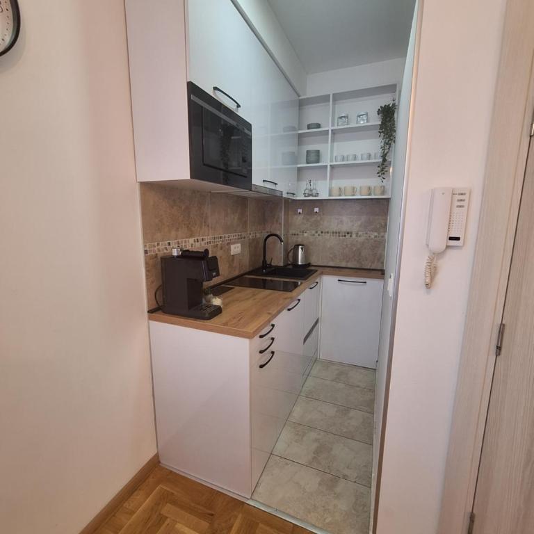 LTL apartments - One-Bedroom Apartment - 10