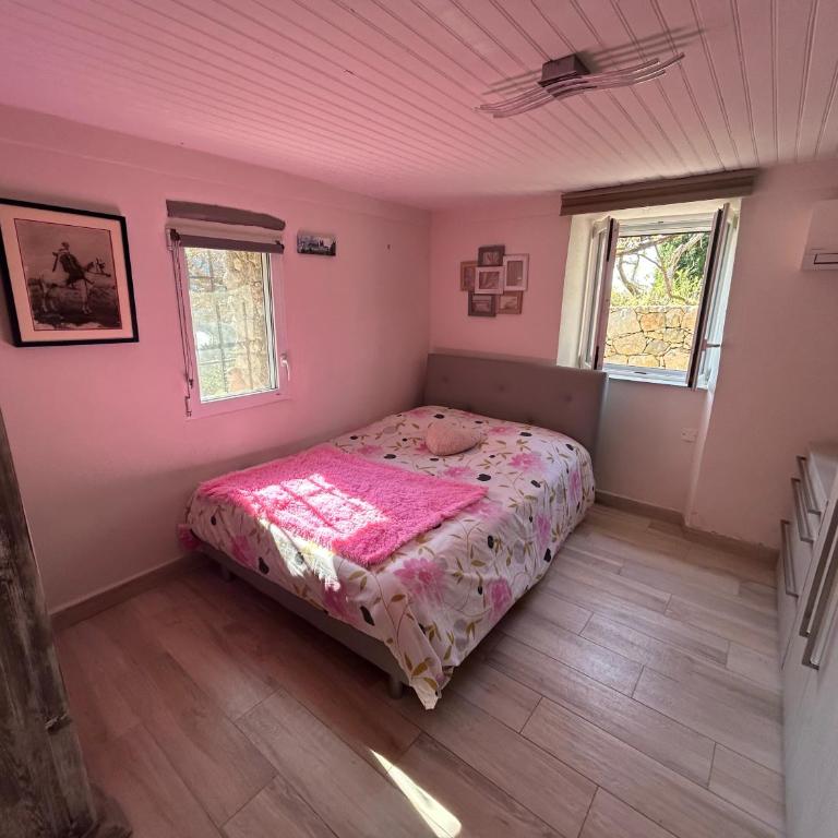 Maison en pierre, 3 chambres à 15 mn du centre de Menton et des plages - Maison 3 Chambres - 22