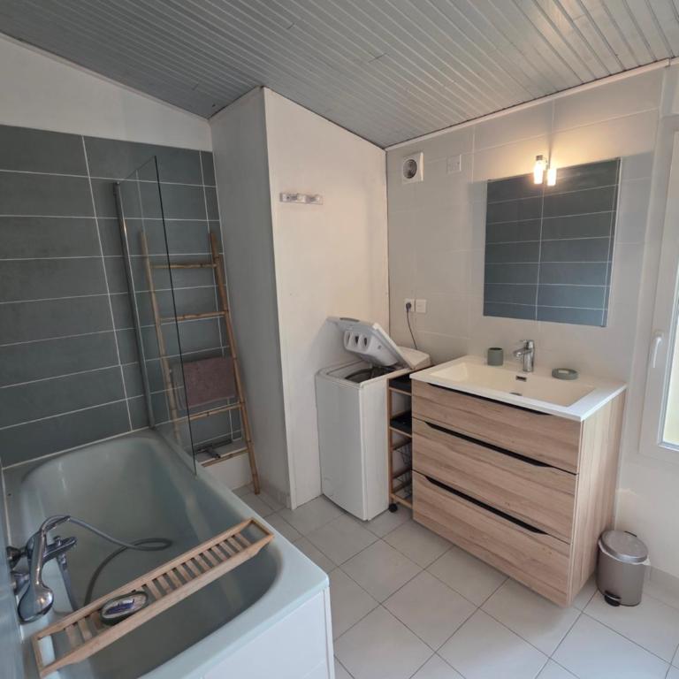 Maison à Aix-en-Provence avec grand jardin - Villa de 1 dormitorio - 7