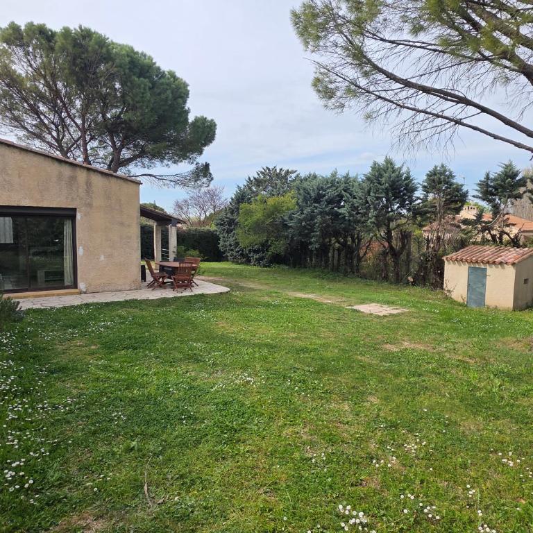 Maison à Aix-en-Provence avec grand jardin - Villa de 1 dormitorio - 11