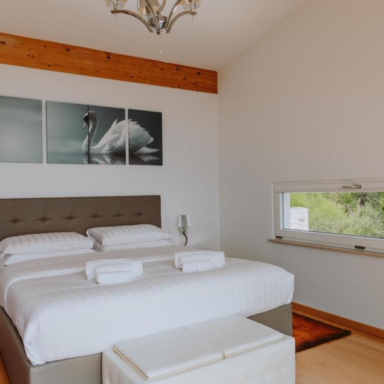 Villa Albachiara, Private Luxury villa with private pool and lake view - Villa - 46