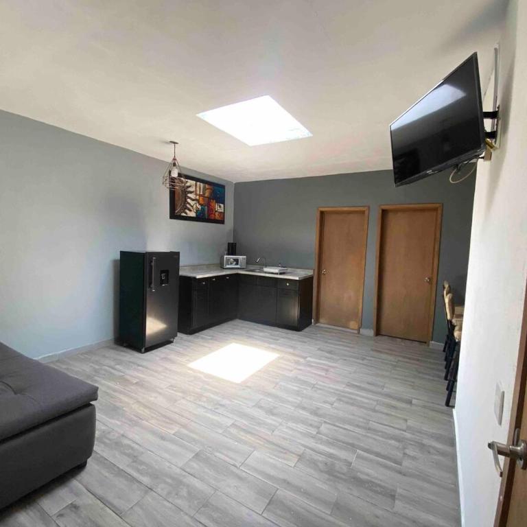 Apartment10 minutes APTGDL - One-Bedroom Apartment - 1