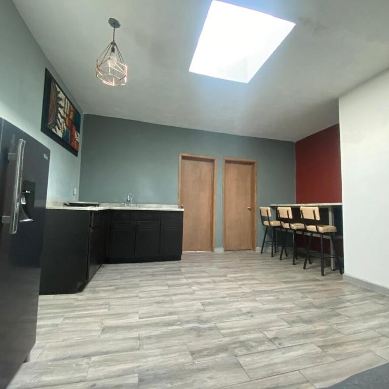 Apartment10 minutes APTGDL - One-Bedroom Apartment - 22
