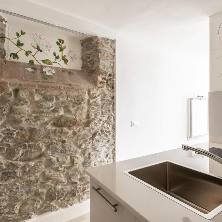 Italove Riomaggiore Apt2 with terrace Exclusive - One-Bedroom Apartment - 2