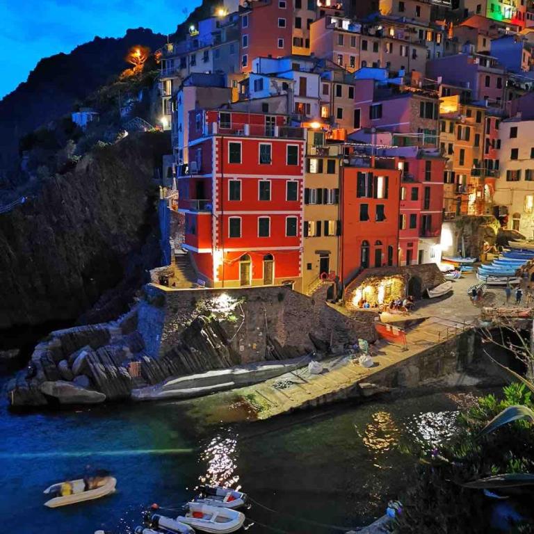 Italove Riomaggiore Apt2 with terrace Exclusive - One-Bedroom Apartment - 3