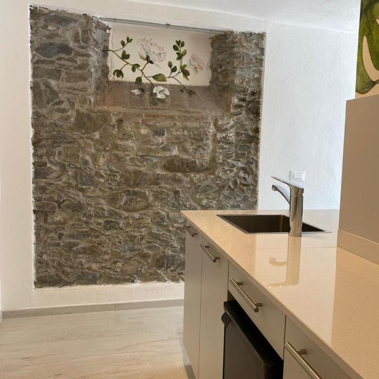 Italove Riomaggiore Apt2 with terrace Exclusive - One-Bedroom Apartment - 9