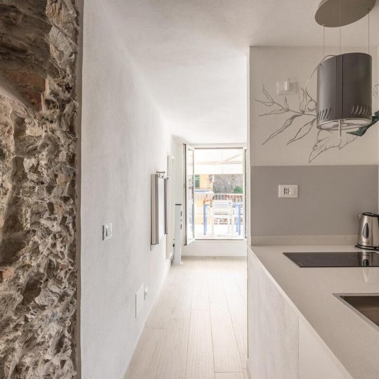 Italove Riomaggiore Apt2 with terrace Exclusive - One-Bedroom Apartment - 29