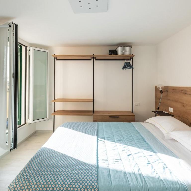Italove Riomaggiore Apt2 with terrace Exclusive - One-Bedroom Apartment - 30