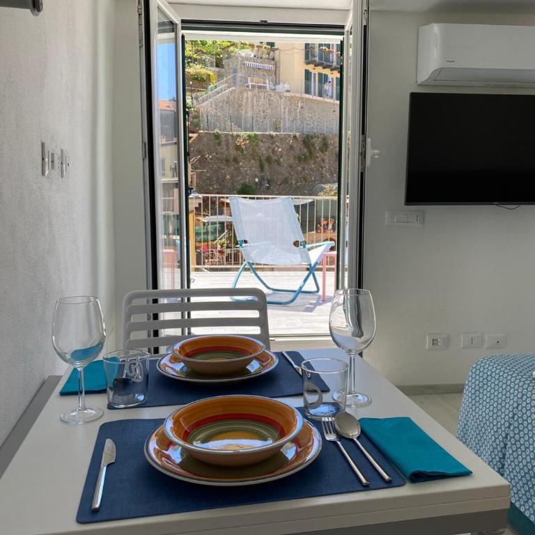 Italove Riomaggiore Apt2 with terrace Exclusive - One-Bedroom Apartment - 36
