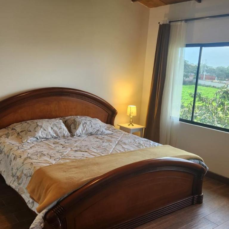 La Cuadra - Hospedaje en Puembo - Habitación Deluxe (2 adultos + 1 niño) - 1